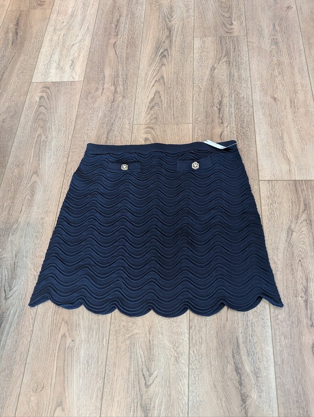 Women’s Navy Wave-Texture Skirt